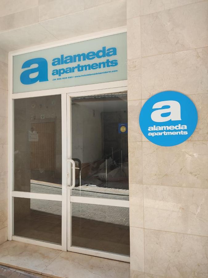 Alameda Apartments Benidorm Luaran gambar